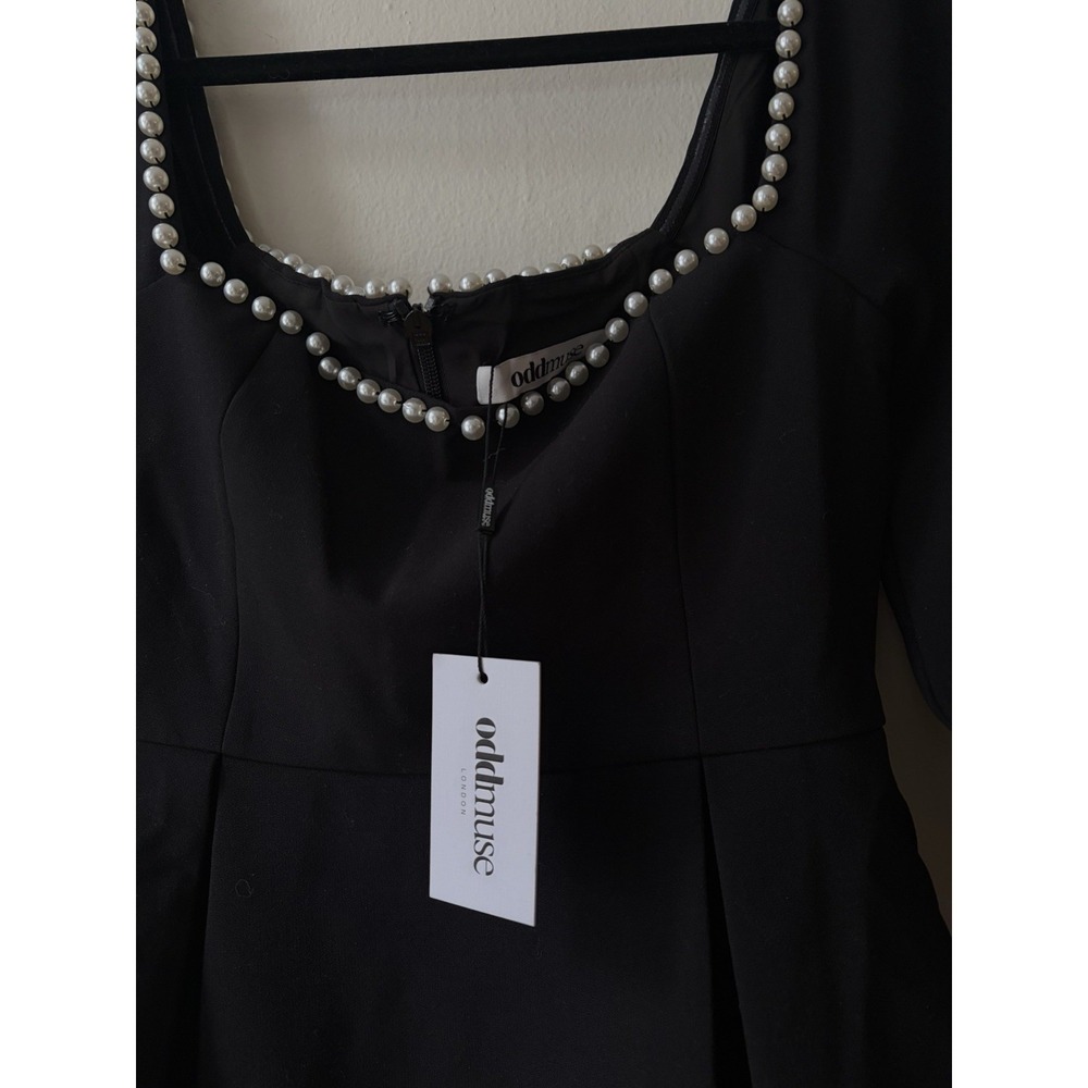 Odd Muse NWT The Ultimate Pearl Dress Black Mini Long Sleeve Medium - Picture 5 of 7